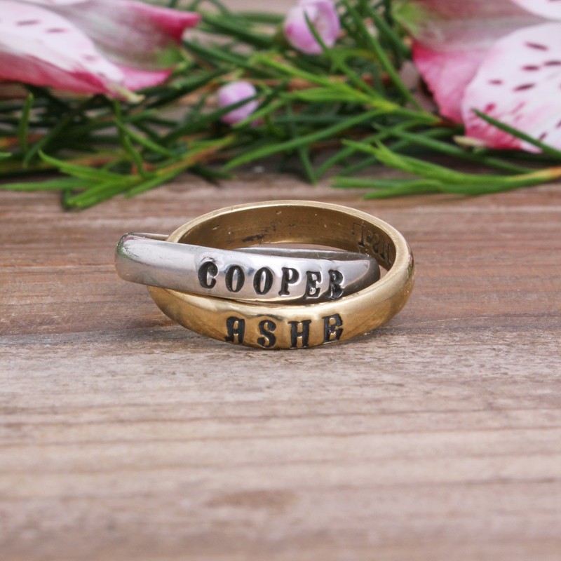 Amazon.com: lagofit Personalized 1-3 Names Rings for Women Custom Gold Ring  with Any Names Mother Daughter Rings Gifts for Mom Grandma (1 name):  Clothing, Shoes & Jewelry