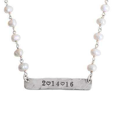 date bar necklace in silver and pearls